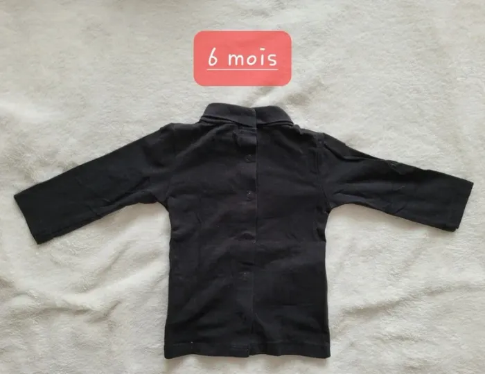 Sous pull 6 mois 👶 Kiabi - photo numéro 2