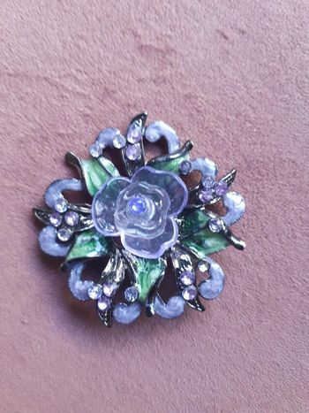 Broche fantaisie