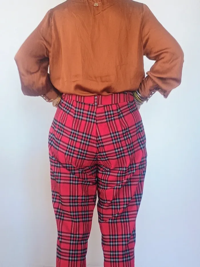 Blouse satinée T44 - photo numéro 2