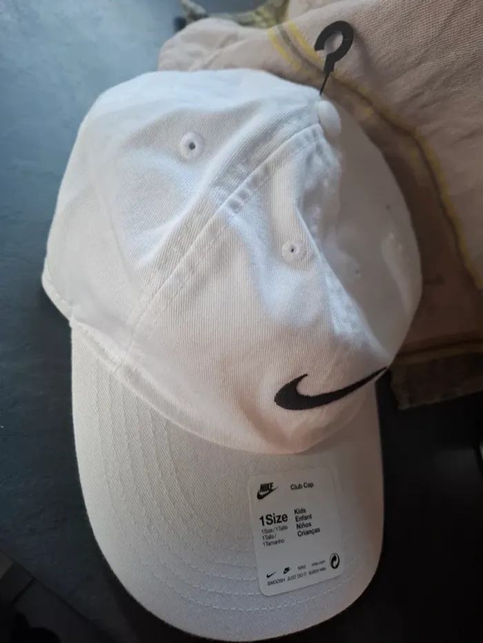 Casquette nike - photo numéro 2