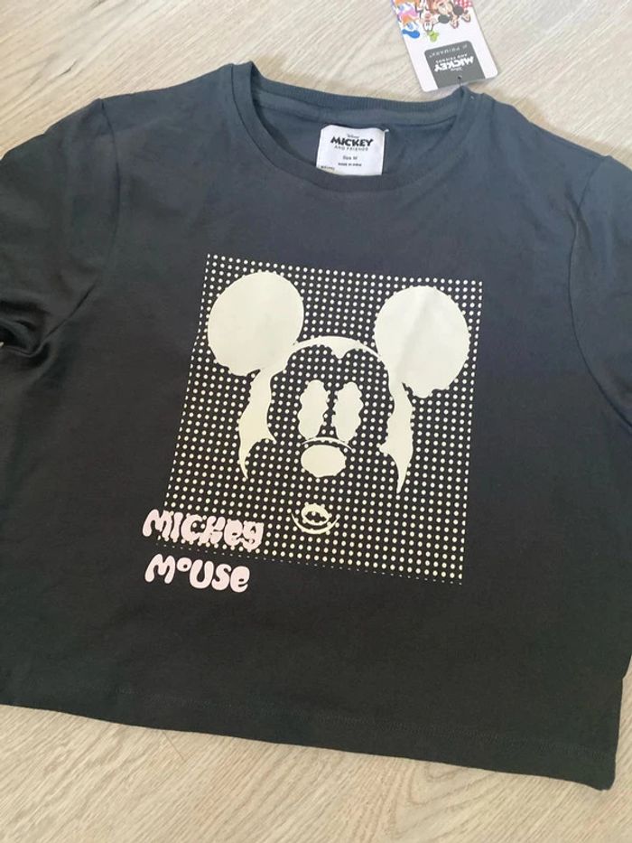 T-shirt court, Mickey Mouse, taille M Disney neuf - photo numéro 2