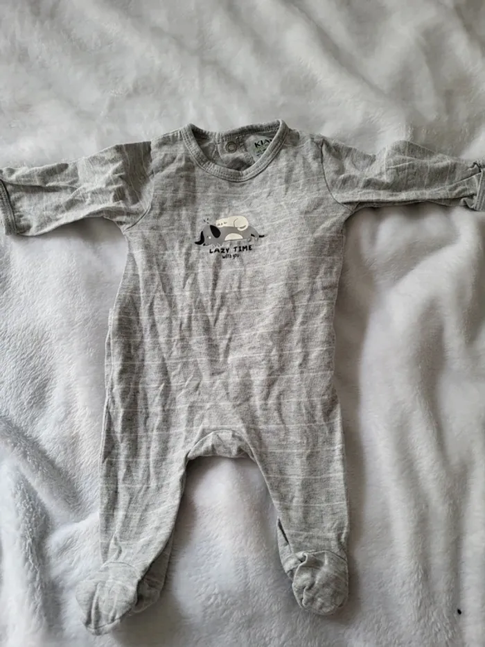 3 pyjamas leger - photo numéro 8