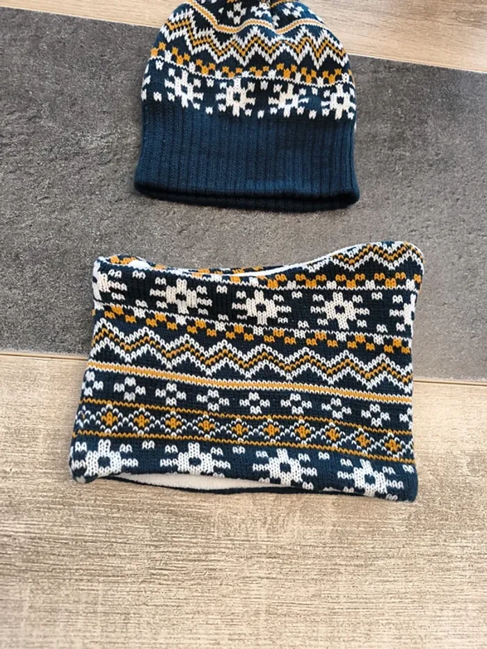 Bonnet et son snood garçon 12/18 mois 47cm Orchestra - photo numéro 3