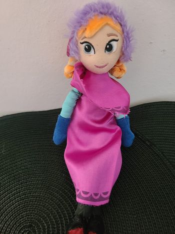 Poupée en tissu Reine des Neiges Anna