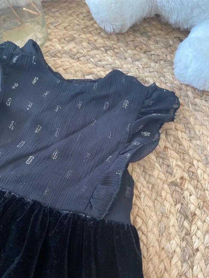 Robe noir en velour - photo numéro 2
