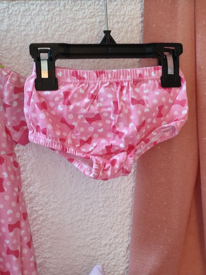 Ensemble Robe + bloomer - Minnie mouse - 3 mois - Neuf - Disney - photo numéro 3