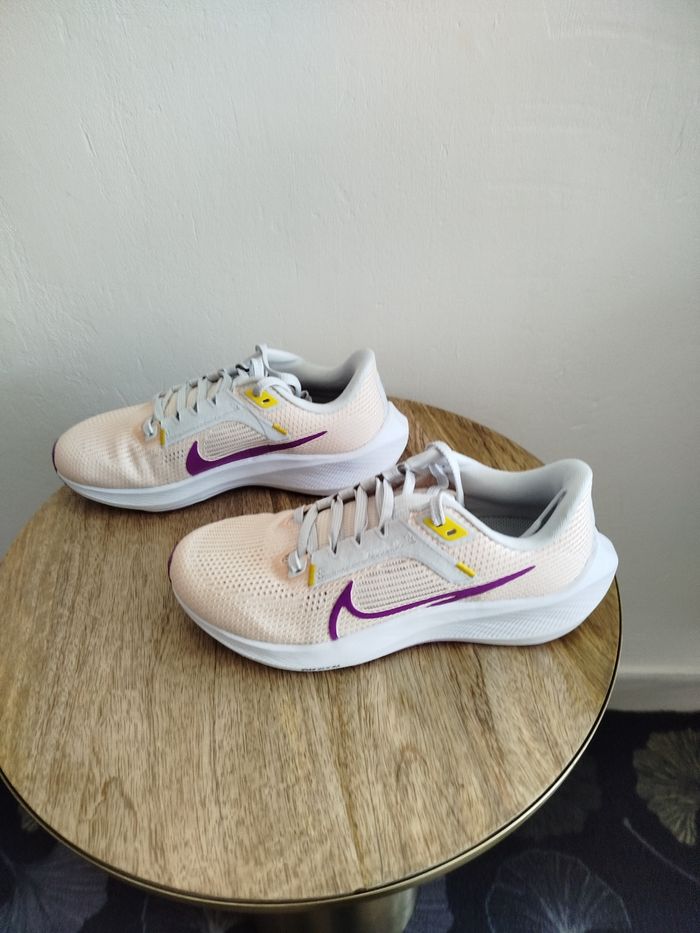 Baskets Nike T 36 - photo numéro 3