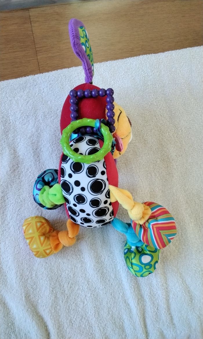 Hochet ,chien en peluche ,à suspendre ,Playgo - photo numéro 4