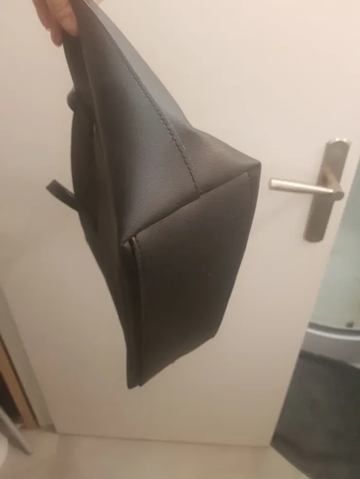 Sac à main noir élégant - photo numéro 6