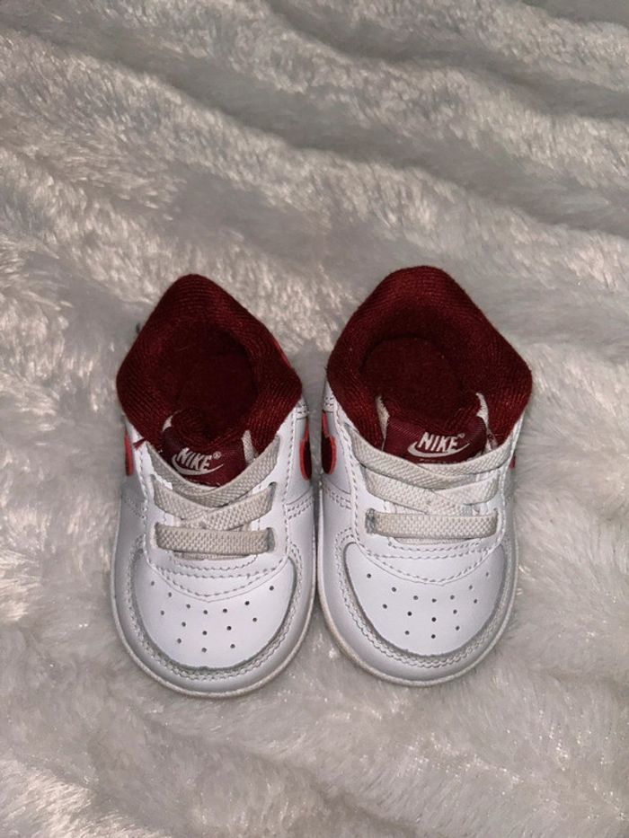 Basket air force one blanche et bordeaux - photo numéro 3