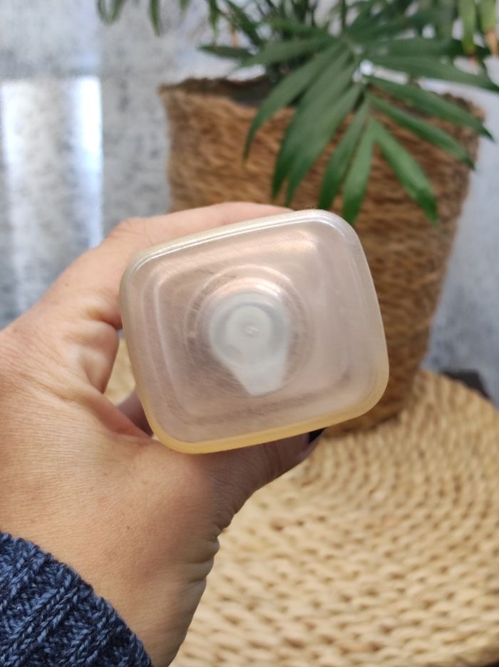 Highlighter liquide teinte luna huda beauty - photo numéro 3