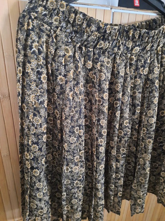 Jupe cache cache 36/38 - photo numéro 2