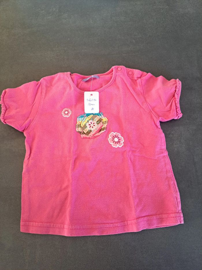 T-shirt fleurs rose 18m