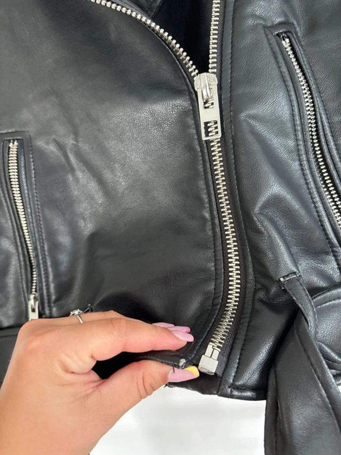 Veste en cuir noire Zara taille M - photo numéro 4