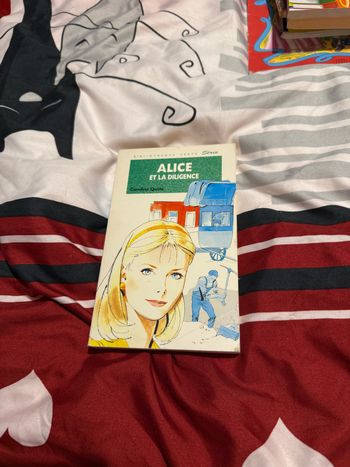 Alice et la diligence - Caroline Quine