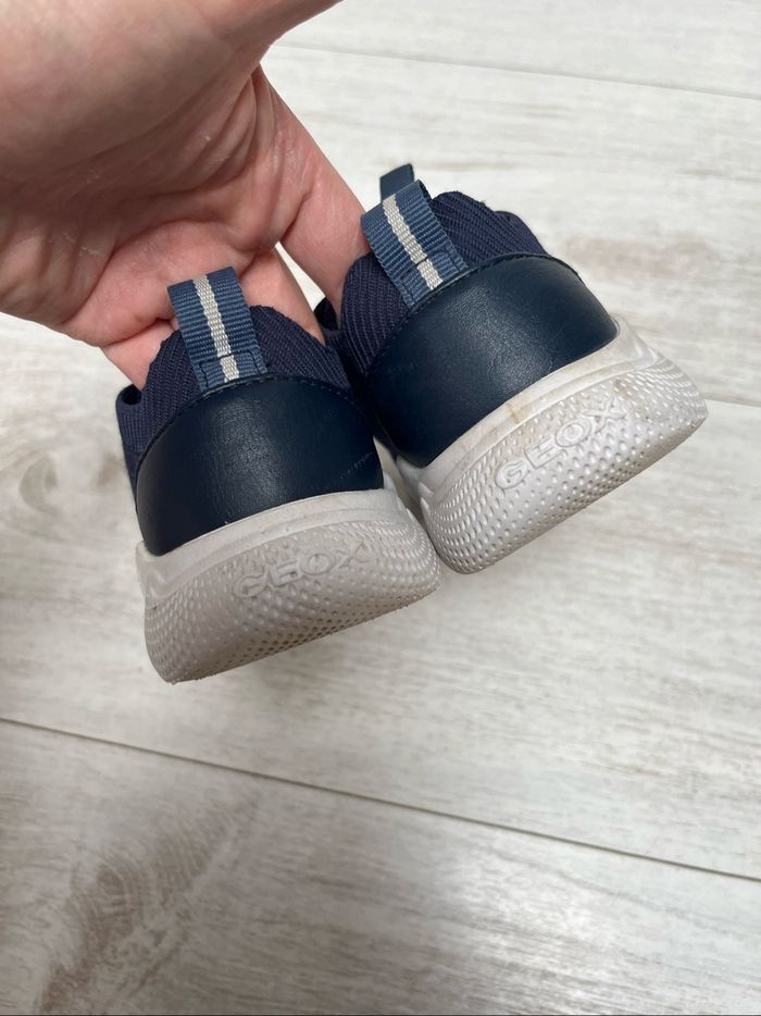 Baskets marines Geox taille 25 - photo numéro 3