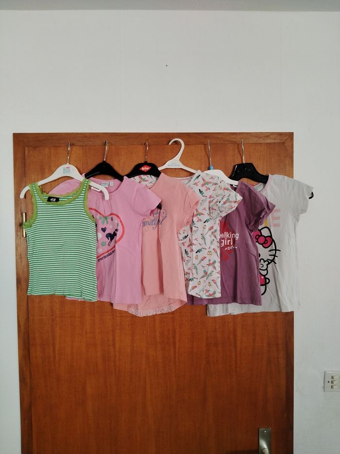 Lot de 5 tee-shirt et 1 débardeur