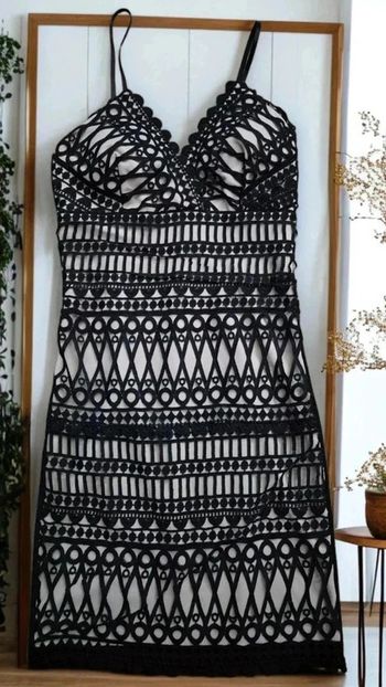 Robe élégante noir et beige 🌹 38 🌹