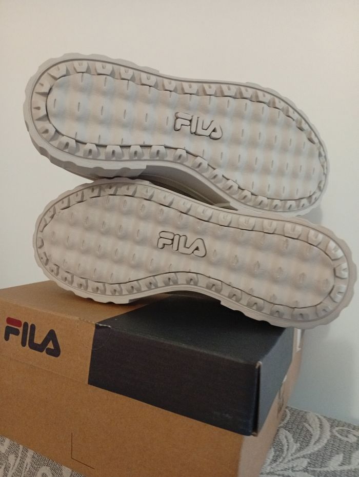 Baskets Fila neuves - photo numéro 9