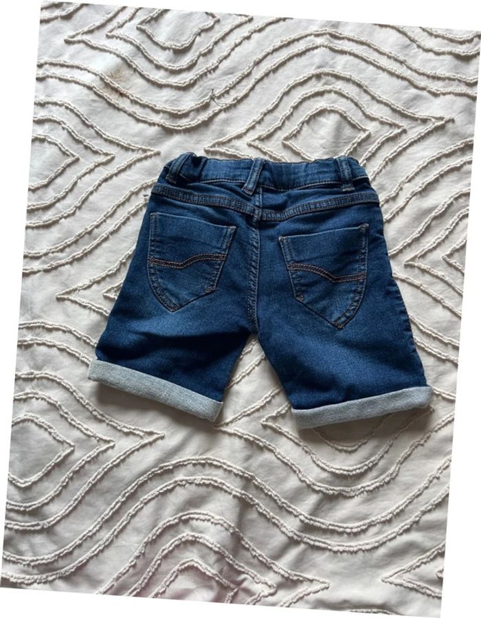 Short 3 ans - photo numéro 2