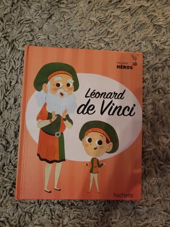 Livre léonard de vinci hachette enfant