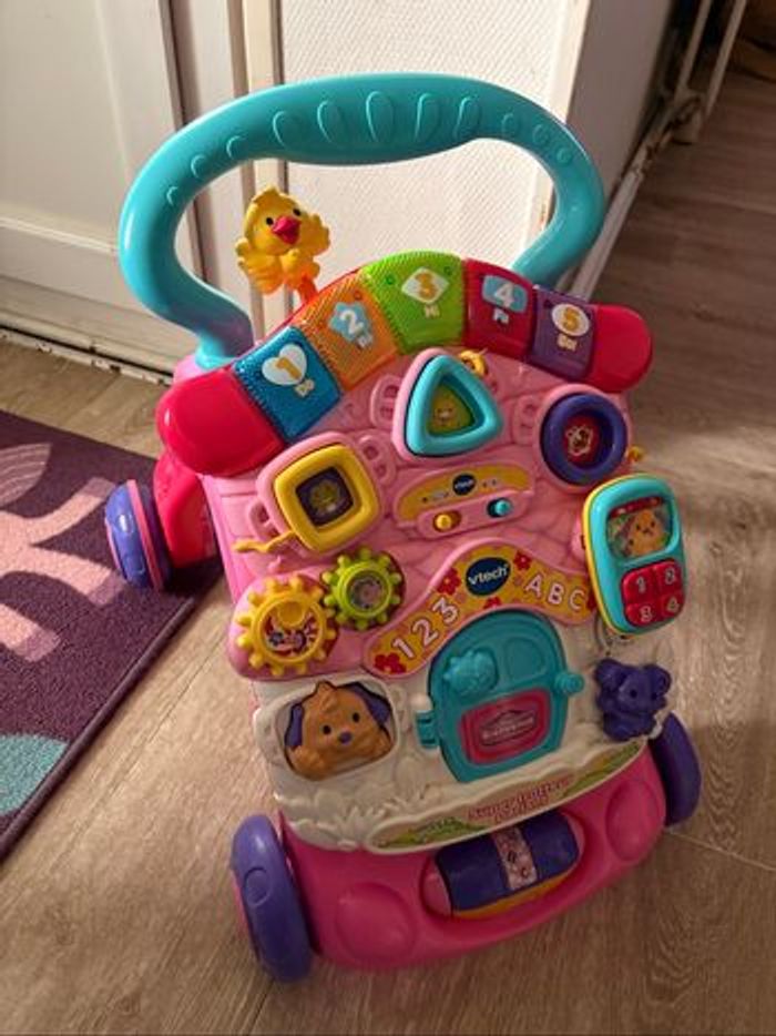 Chariot de marche musical