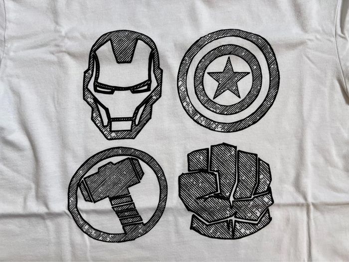 T-shirt Marvel taille M - photo numéro 2
