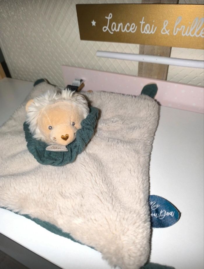 Doudou Lion marron - Cocon - Balle d'éveil - 3 en 1 - photo numéro 3