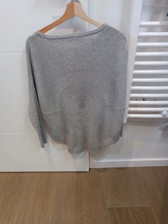 Pull Only - photo numéro 3