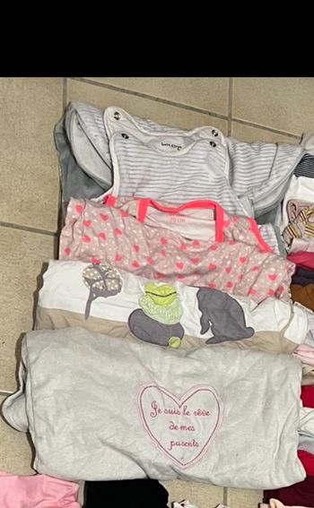 Vêtements bébé de 0 à 3 mois
