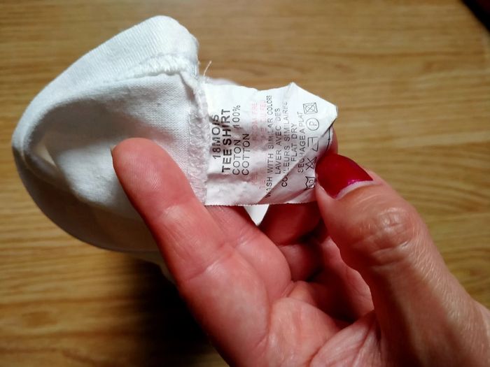 T-shirt blanc froufrous roses. bébé 18 mois - photo numéro 6