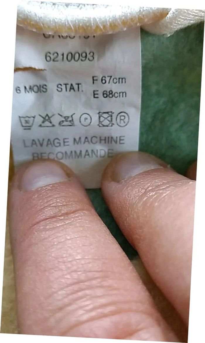 Sur pyjamas enfant taille 6 mois - photo numéro 2