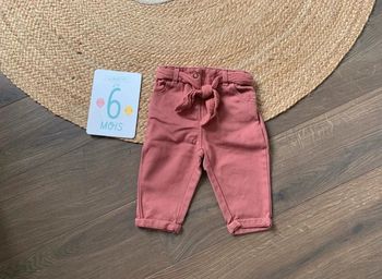 Pantalon jeans paperbag Kiabi rose bordeaux 6 mois