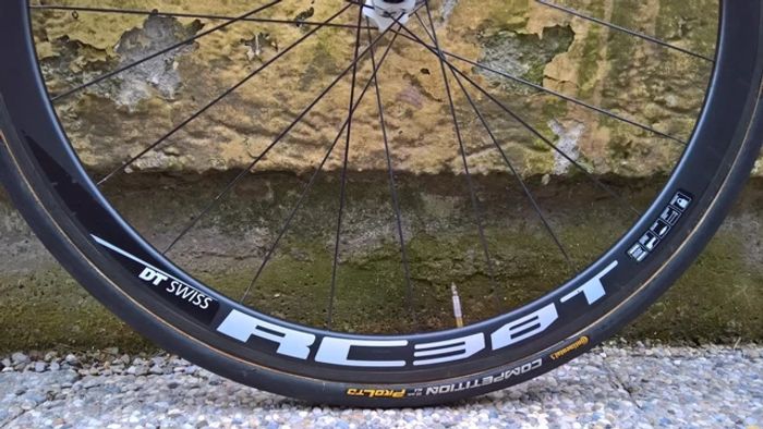 Paire de roues tubulaires DT Swiss RC 38 Carbon SPLINE 1310 g - photo numéro 3