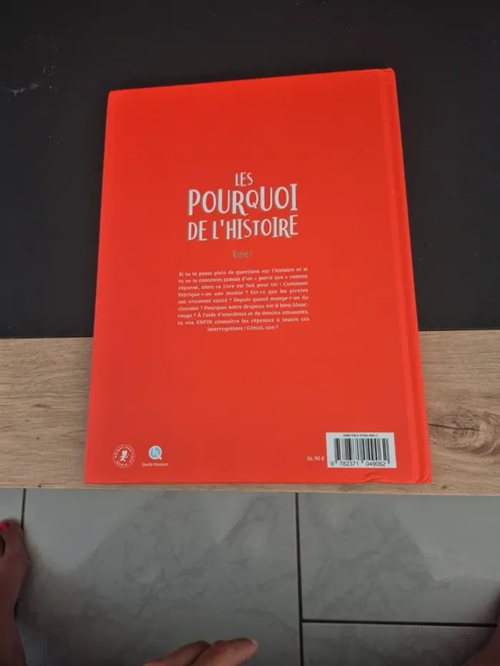 Livre les pourquoi de l'histoire - photo numéro 2