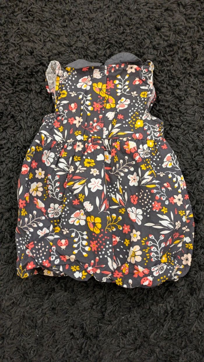 Robe fleurie 6 mois gemo - photo numéro 2