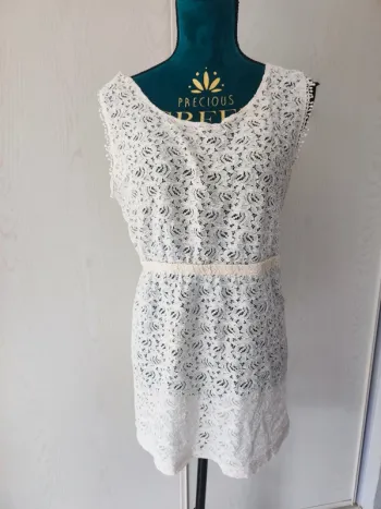 Blouse effet dentelle