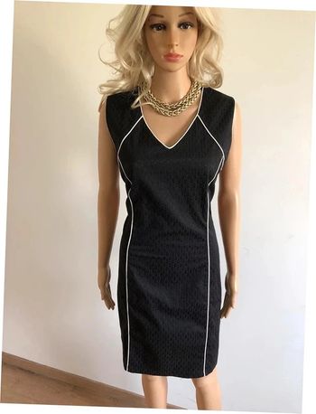 Robe noire et blanche neuve sans manches LolaLiza taille 42 (valeur 50€)