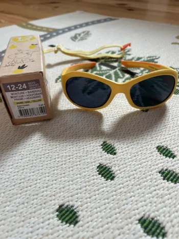 Lunettes soleil bébé