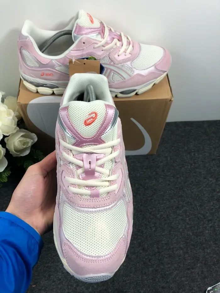 ASICS Gel NYC cream rose water taille 39 - photo numéro 3