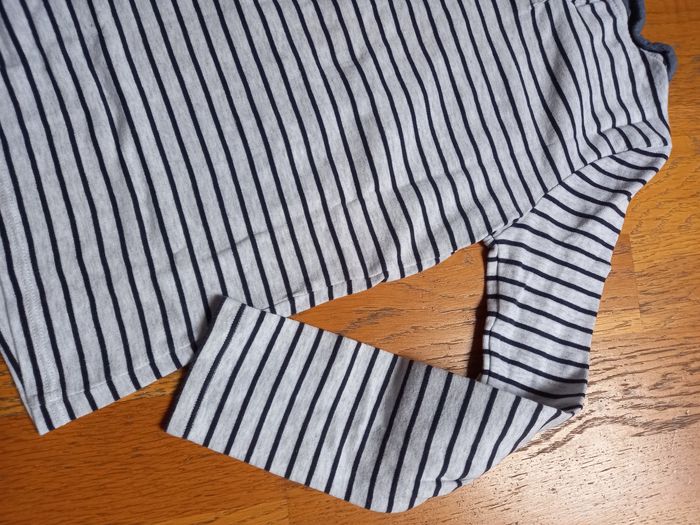 Tee-shirt manches longues okaidi 10 ans - photo numéro 8