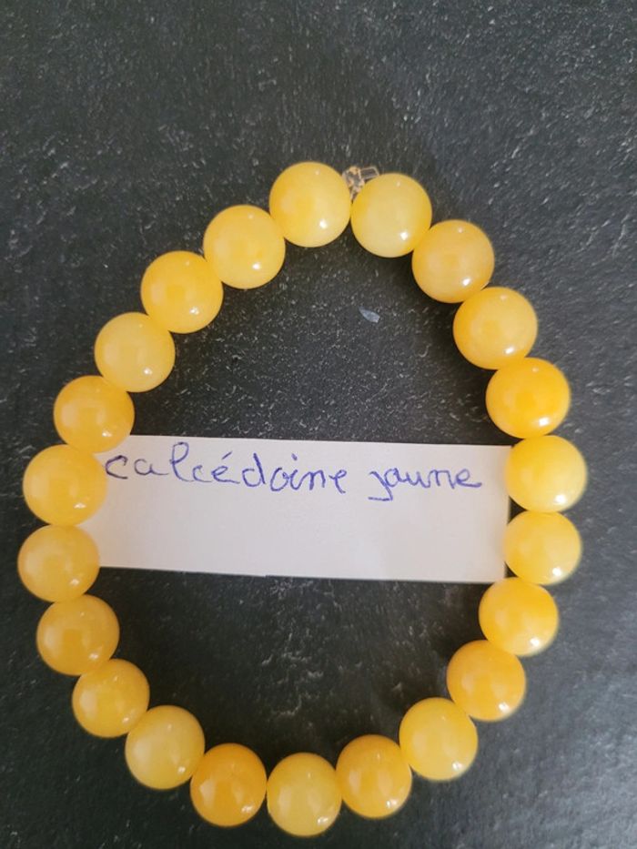 Bracelet en pierres naturelles de calcédoine jaune - photo numéro 2