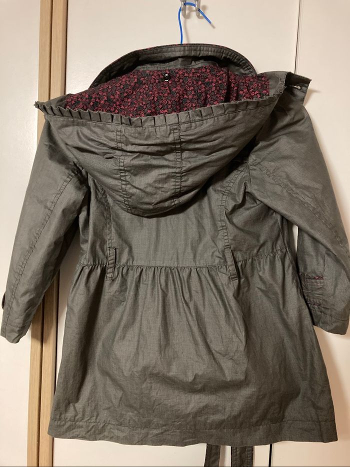 Trench  imperméable taille 5ans - photo numéro 4