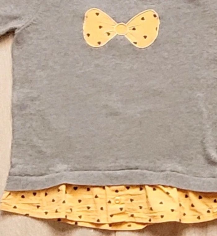 Très joli pull fin gris. Fille 8 ans. Marque Orchestra - photo numéro 2