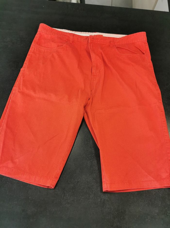 Bermuda taille 46