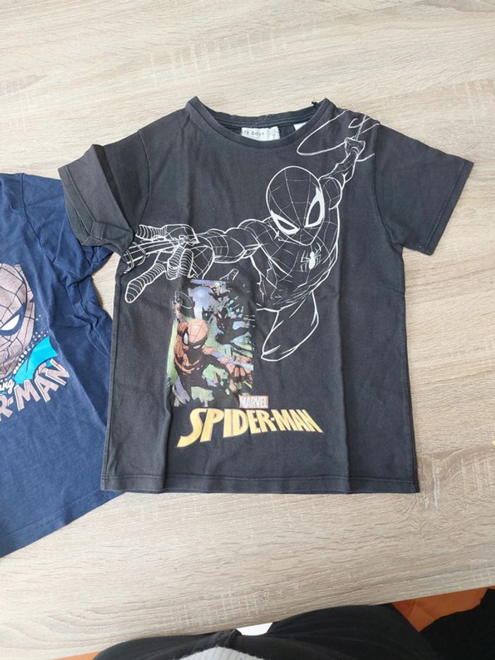 Lot Tee-shirt spiderman - photo numéro 2