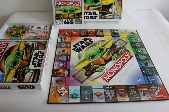 Hasbro Monopoly Star Wars Mandalorian 100% Complet - photo numéro 3