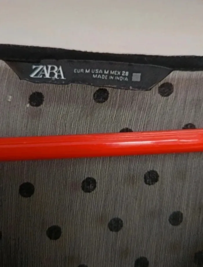 Blouse Zara noir, taille 38, manche et dos transparent - photo numéro 6