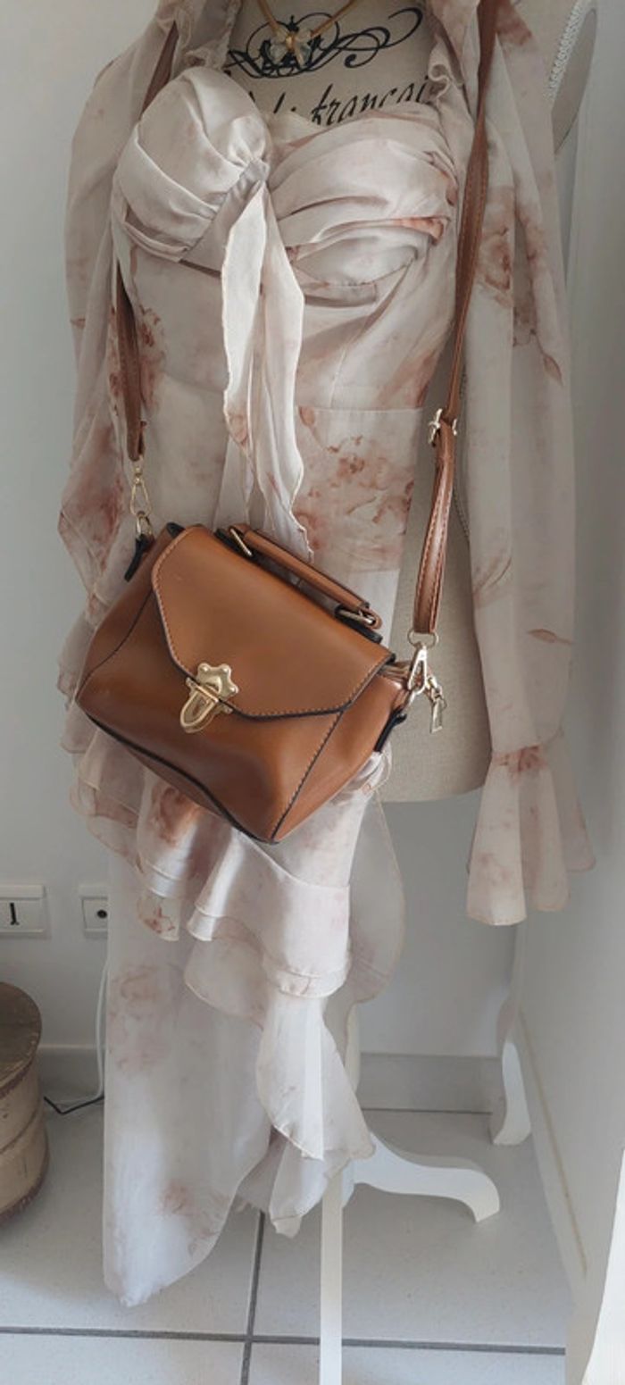 Superbe petit sac marron retro Shein