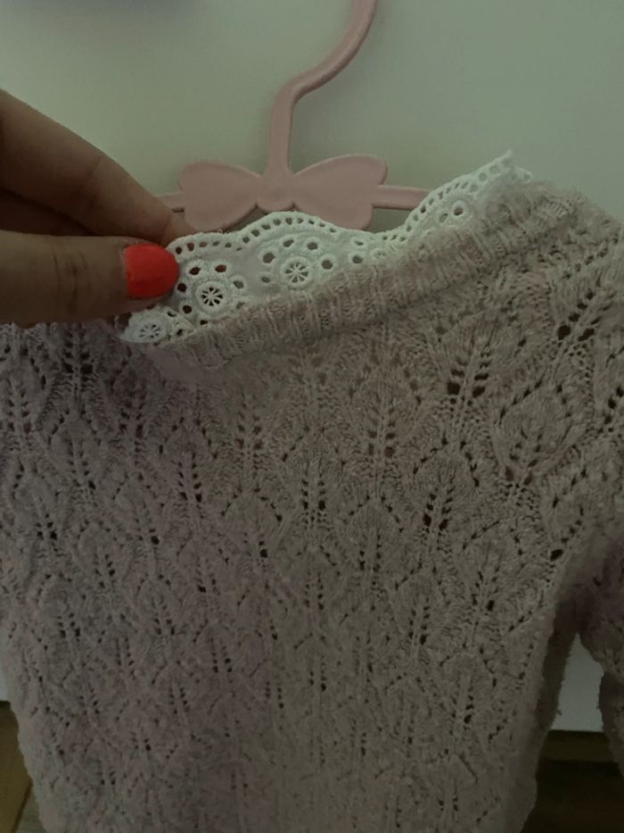 Pull en maille col dentelle 9 mois - photo numéro 2